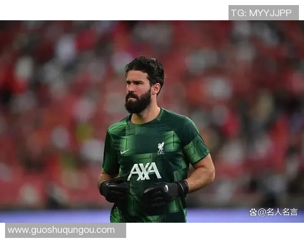 聚焦足球界顶级球星他们的成就与影响力解析